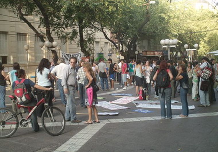 La mayoría de los asistentes eran estudiantes universitarios. Foto: MDZ