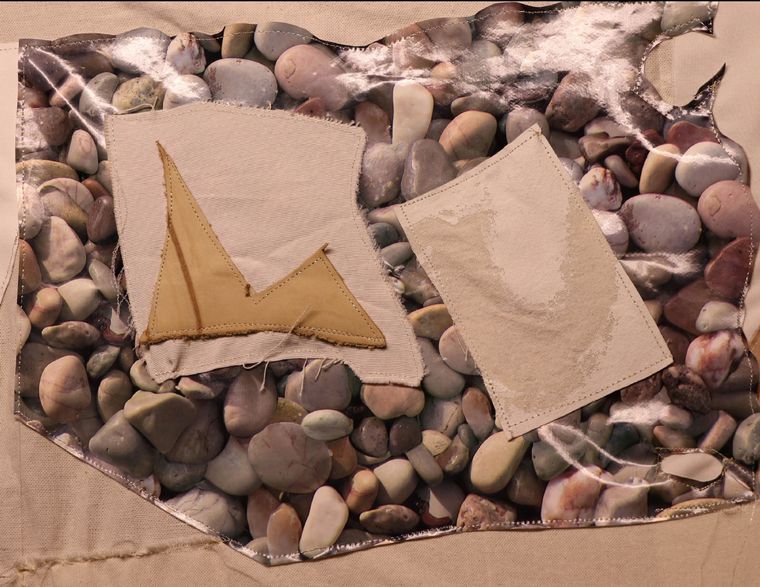 Orden de requechos entre luciérnagas y cigarros o paisaje informalista, obra de Lionti (2019) Foto: Gentileza Renata Figueroa