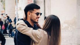 Leandro Paredes con su mujer, en redes sociales. ¡Llegan a Mendoza! Foto: Instagram