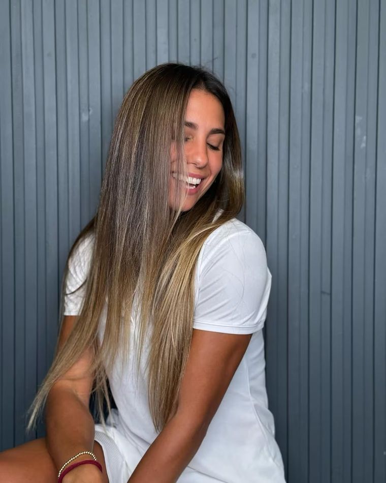 El nuevo look de Cinthia Fernández. Foto: Instagram