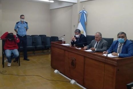 El tribunal sanjuanino decidió unificarle la condena en 13 años de cárcel por dos abusos sexuales