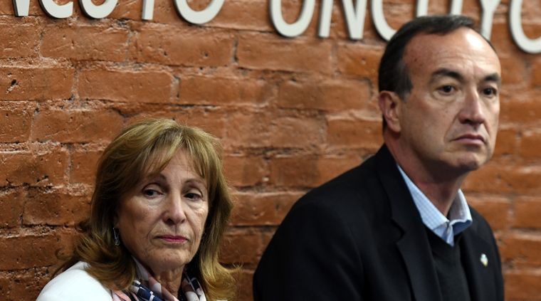 La rectora Esther Sánchez y el vicerrector Gabriel Fidel. La rectora Esther Sánchez y el vicerrector Gabriel Fidel. 