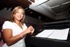 Adamari López adora los vestidos. Foto: Dallas Morning News