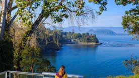 Este pueblo del sur chileno combina fortificaciones históricas con una costa abierta al Pacífico. Este pueblo del sur chileno combina fortificaciones históricas con una costa abierta al Pacífico.