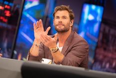 Un helicóptero, un tren y un incendio: la escena más agotadora que grabó Chris Hemsworth Chris Hemsworth fue a un programa de TV español y habló sobre su vida íntima, dio algunos detalles de su nueva película e incluso se animó a hacer unos juegos. Foto: Instagram @elhormiguero