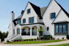 Existe toda una industria dedicada a vender servicios y herramientas de seguridad de alta tecnología. Foto: Vernich Interiors