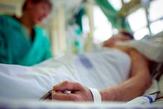 no todo es covid: espanola muere de cancer luego de seis meses esperando un turno