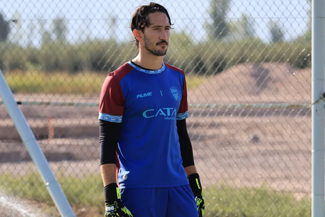 godoy cruz sumo un arquero de experiencia en la primera nacional godoy cruz sumo un arquero de experiencia en la primera nacional