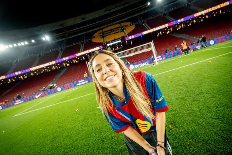 Sofía Martínez fue a cubrir el encuentro entre Barcelona y Real Madrid. Sofía Martínez fue a cubrir el encuentro entre Barcelona y Real Madrid.