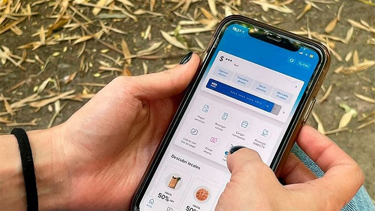 Sueldo y billeteras virtuales: el dato que preocupa a los bancos en Argentina.