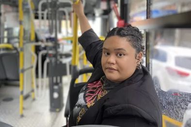 MDZol | Rayane afirma que a los 14 años dejó de usar el autobús en Brasil, porque el transporte público no es apto para personas de mayor tamaño.