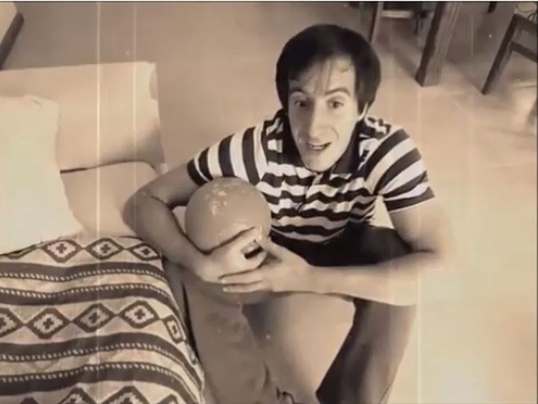 La iniciativa de un joven mendocina para educar.