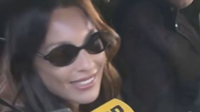 Pampita se mostró tranquila y decidida a transitar un tiempo de soledad enfocada en su familia. Pampita se mostró tranquila y decidida a transitar un tiempo de soledad enfocada en su familia.