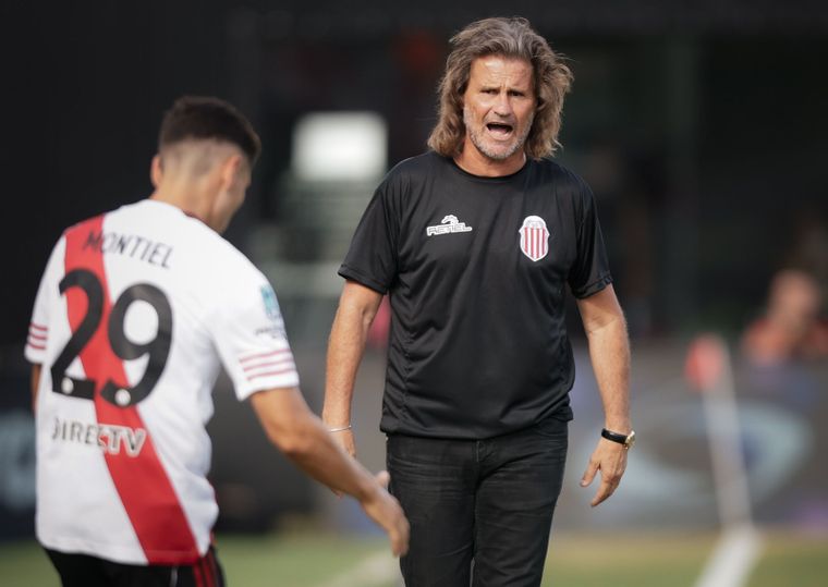 Insua habló tras la caída de Barracas Central ante River.