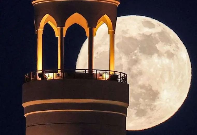 A lo largo de la historia de la humanidad, la Luna ha sido una presencia fantasmal e inextricable sobre la Tierra. Foto: BBC