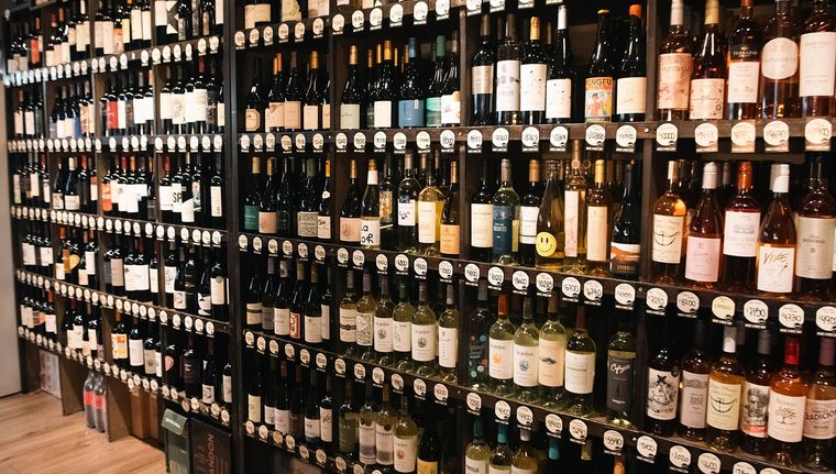 El consumo de vino en Argentina viene en descenso desde hace décadas. El consumo de vino en Argentina viene en descenso desde hace décadas.