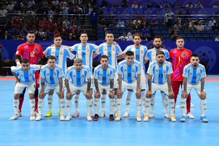 Argentina se verá las caras con Brasil en la final del Mundial de futsal. Foto: AFA Selección