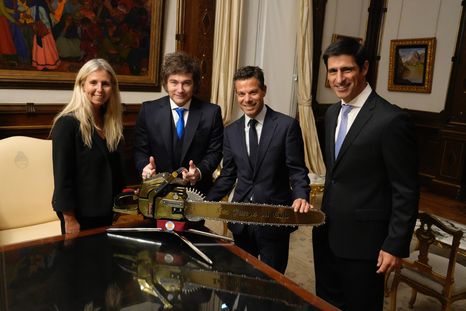Javier Milei recibió a los directivos de Visa para la región en la Casa Rosada.