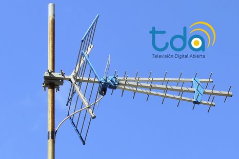 furor por la seleccion argentina: crece la venta de antenas de tda por miedo a que te griten el gol antes