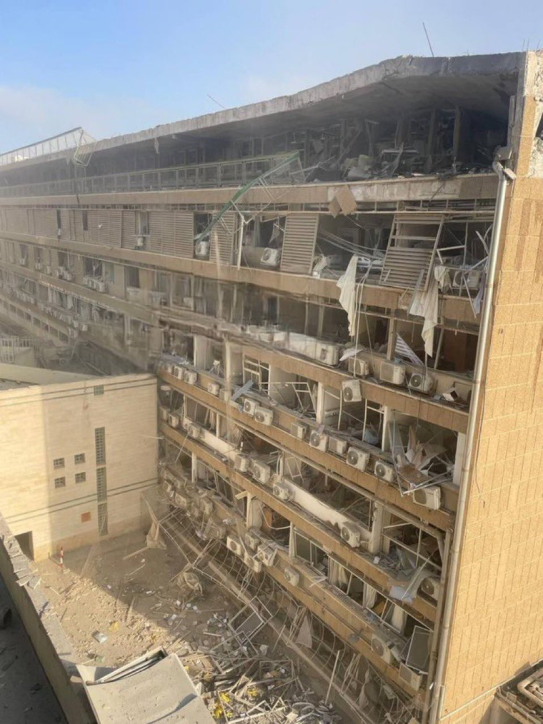 El hospital Soroka, en la localidad de Beer sheba en Israel, fue bombardeado por Irán este jueves. El hospital Soroka, en la localidad de Beer sheba en Israel, fue bombardeado por Irán este jueves.