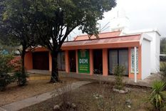 El intendente está imputado por abusar de la empleada cuando era menor de edad y dejarla embarazada