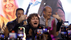 Javier Milei en el búnker de LLA. Foto: Noticias Argentinas
