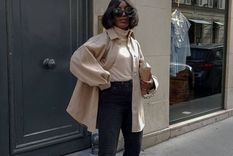 Tres looks básicos para lograr con jeans chupín, la tendencia de este invierno Foto: Who What Wear