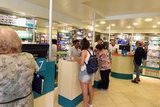 Farmacia medicamentos pami Foto: ALF PONCE / MDZ