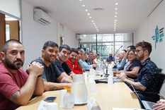 Gremios de la administración central participaron en el Ministerio de Trabajo de la provincia de Buenos Aires de la reapertura de la paritaria estatal bonaerense Foto: José Luis Carut MDZ
