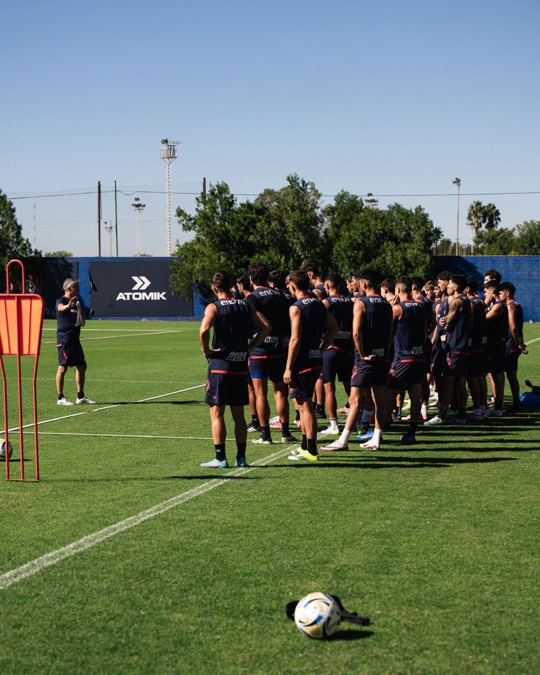 Comenzó el ciclo de Gustavo Álvarez en San Lorenzo. Comenzó el ciclo de Gustavo Álvarez en San Lorenzo.
