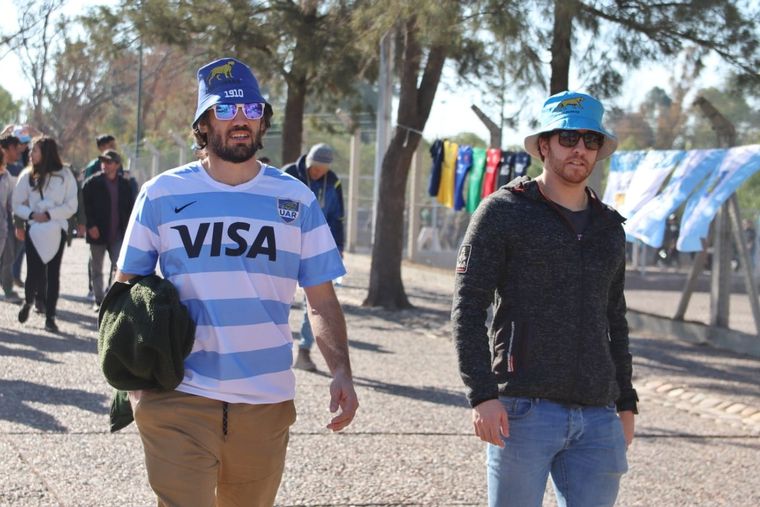 Mendocinos y turistas de todo el país y el mundo llenan el Malvinas Foto: Santiago Tagua/MDZ
