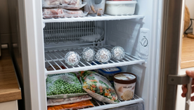 para que sirve poner papel aluminio en el freezer y por que recomiendan hacerlo para que sirve poner papel aluminio en el freezer y por que recomiendan hacerlo