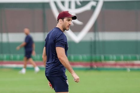 El entrenador argentino fue sometido a una angioplastia con colocación de stent y no podrá reincorporarse de inmediato a sus tareas habituales en el club brasileño. El entrenador argentino fue sometido a una angioplastia con colocación de stent y no podrá reincorporarse de inmediato a sus tareas habituales en el club brasileño.