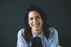 Para combatir el mal humor debes manejar tu actitud mental, ligada a los pensamientos y tus emociones. Foto: Unsplash