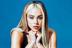 Foto: https://caras.perfil.com/noticias/entretenimiento/danna-paola-sufrio-un-accidente-en-pleno-show-y-se-viralizo-el-video-perdio-la-vision-de-un-ojo.phtml