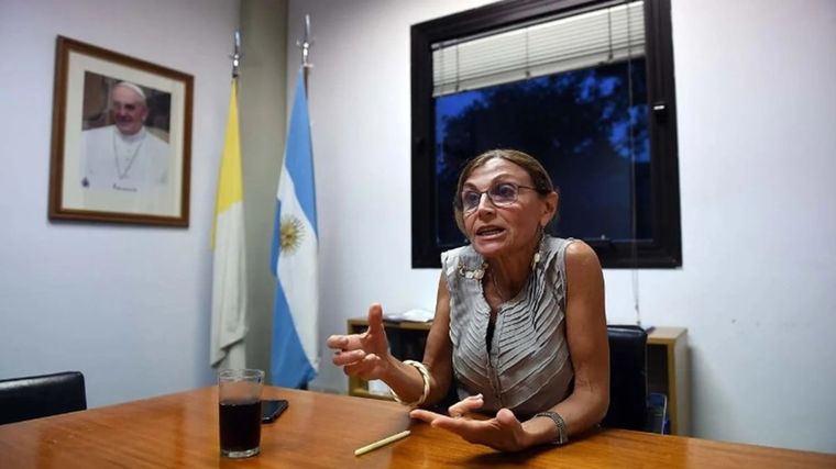 Alicia Caballero dejó su cargo como titular de la Agencia de Ciencia y Tecnología