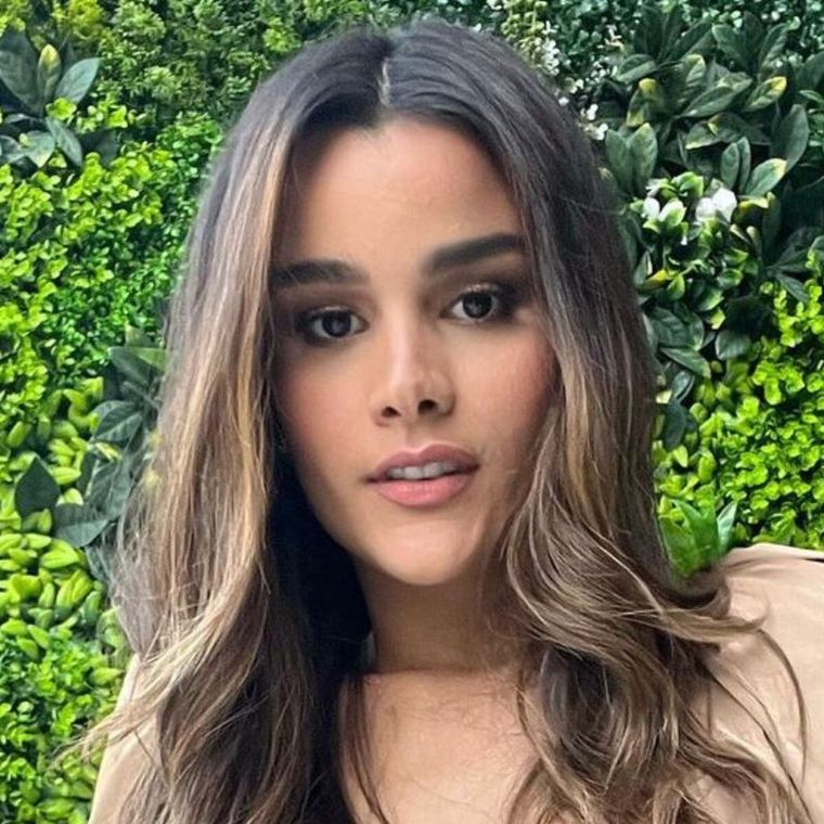 Clarissa Molina sorprendió con un cambio de look.