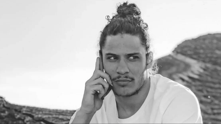 La miniserie es protagonizada por el rapero Hatik Foto: Archivo