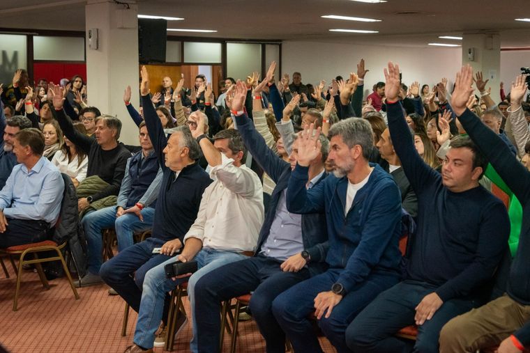 Congreso partidario de la UCR Congreso partidario de la UCR