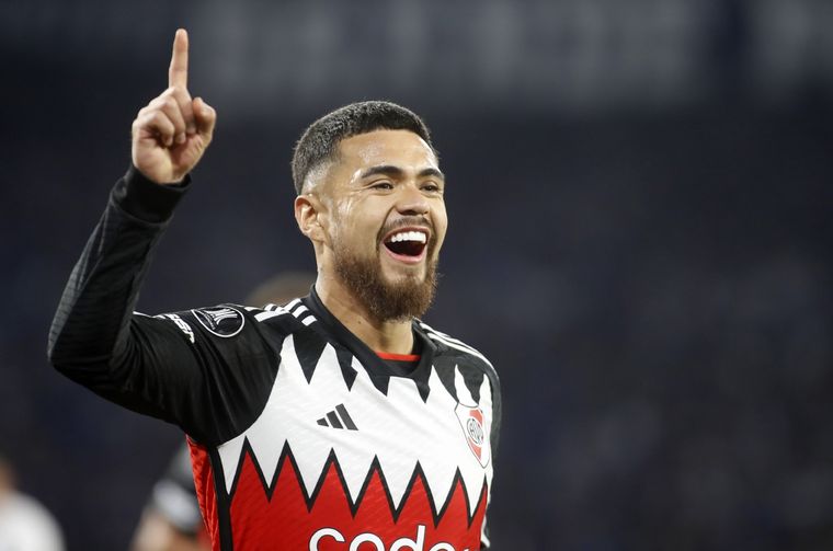 Paulo Díaz, ¿titular contra Central? Paulo Díaz, ¿titular contra Central?