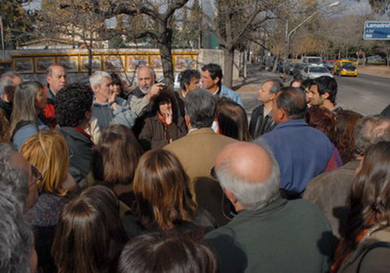 Los vecinos se manifestaron. Foto: Marcelo Ruiz/ MDZ
