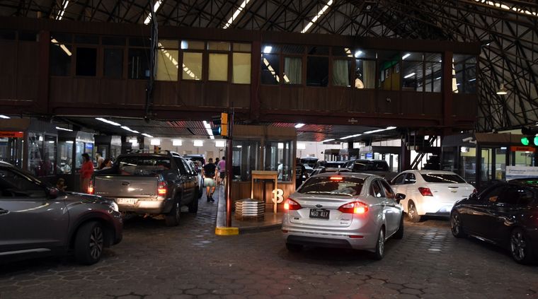 Vuelve el horario de verano del túnel internacional: 24 horas abierto Foto: ALF PONCE MERCADO / MDZ