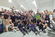 Gimnasia celebra el merecido triunfo ante Gimnasia de Jujuy. Gimnasia celebra el merecido triunfo ante Gimnasia de Jujuy.