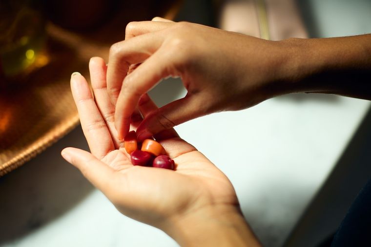 El consumo de vitaminas favorece el blindaje del sistema inmune.