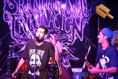 emocionante: la skandalosa tripulacion homenajea a cebo