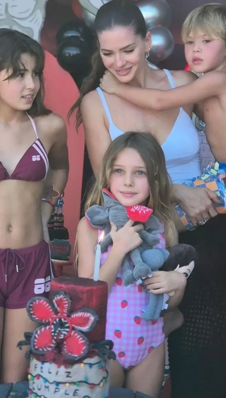 La China Suárez celebró el cumpleaños de Magnolia con una fiesta temática en su casa. La China Suárez celebró el cumpleaños de Magnolia con una fiesta temática en su casa.