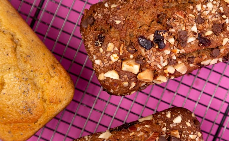 Pan de banana con nueces Una receta simple y deliciosa para hacer en pocos pasos. Foto: Shutterstock
