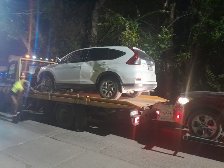 El rodado que chocó esta madrugada en Chacras de Coria. Foto: gentileza @MailenSanchez5/X
