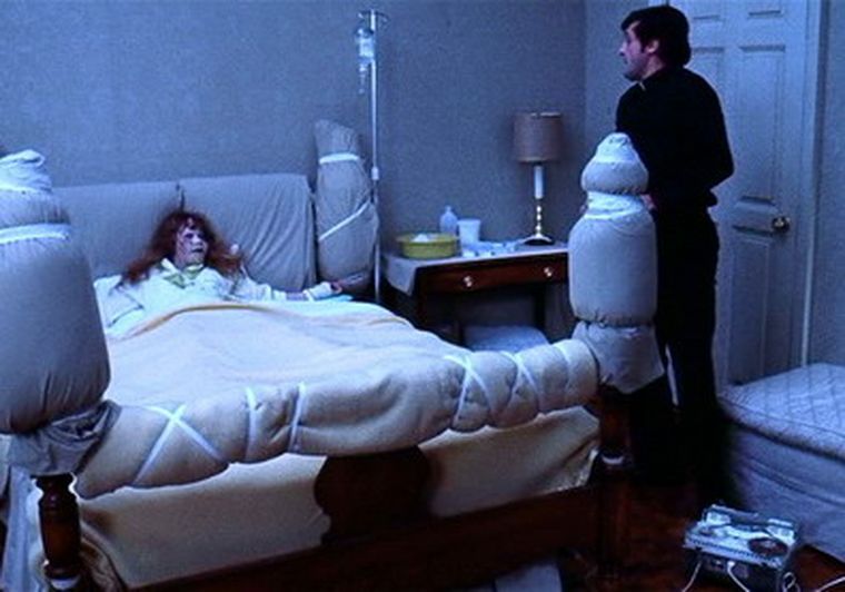 Linda Blair, en El Exorcista. Foto: Web Linda Blair, en El Exorcista. Foto: Web