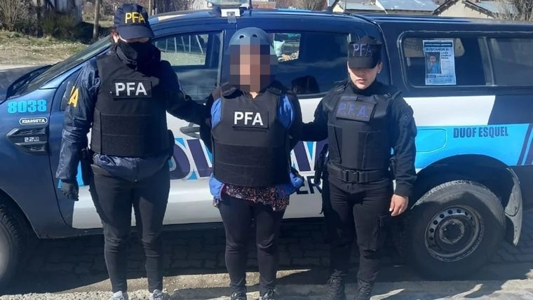 La detención de Martha Luciana Jaramillo, prima de Jones Huala Foto: NA